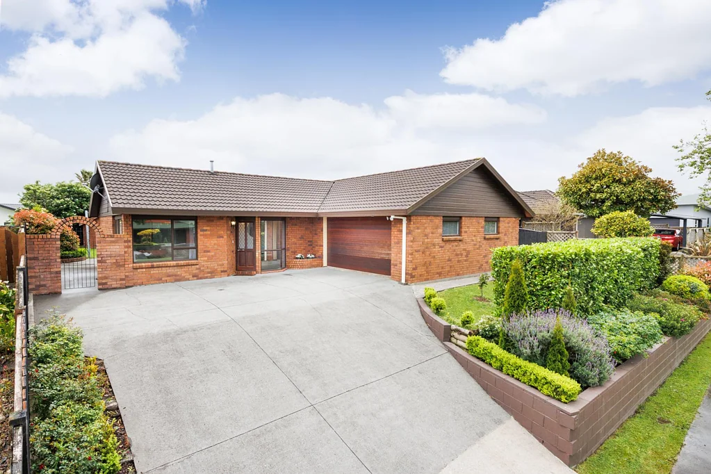 77 Pacific Drive, Fitzherbert, Palmerston North City, Manawatu-Wanganui