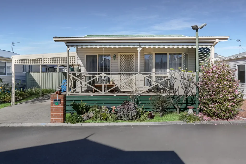 17 Willow Crescent, Kanahooka, NSW 2530