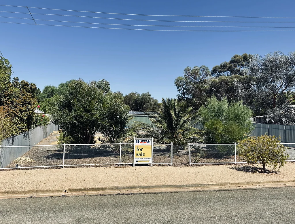 3 Sixth St, Snowtown, SA 5520