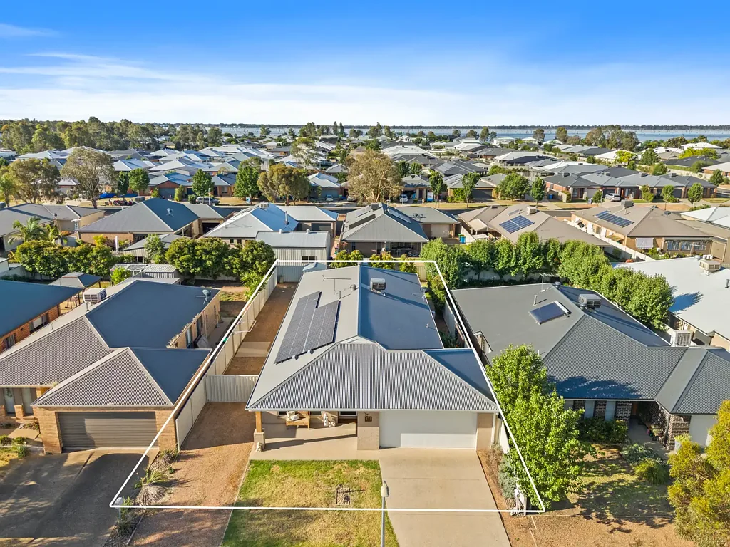 Yarrawonga 3બેડરૂમ Modern Comfort Meets Effortless Yarrawonga Living