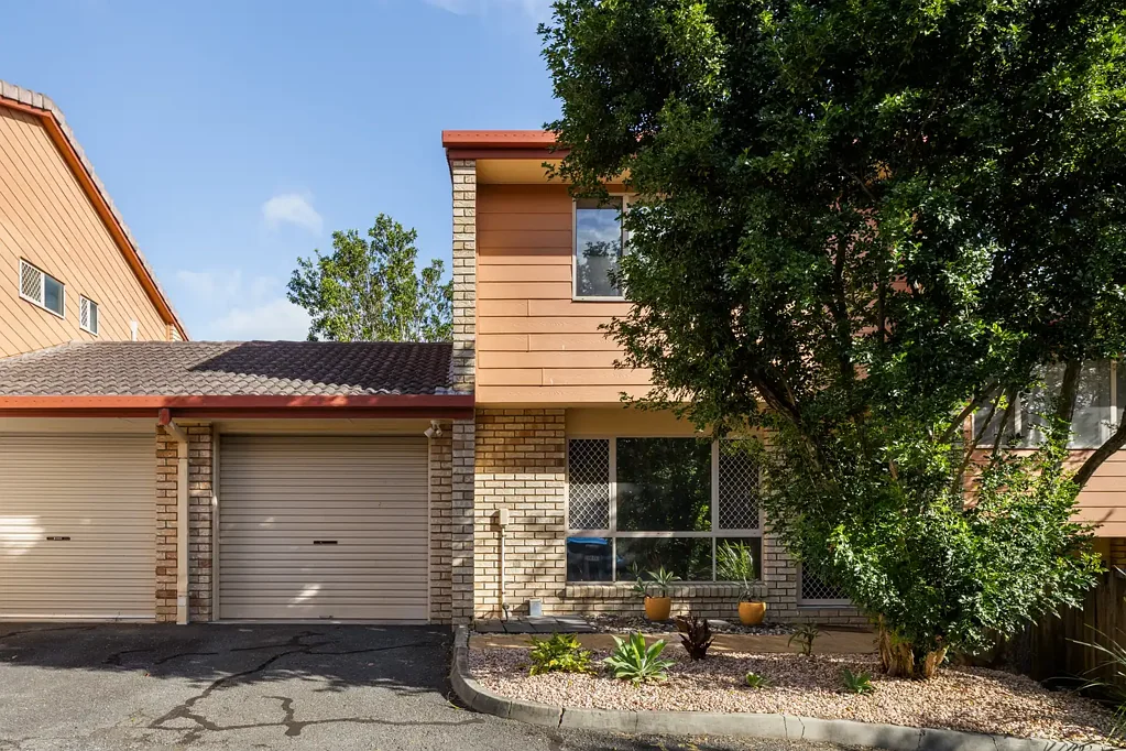 Capalaba 2 Slaapkamer Updated Townhouse With Superb Lifestyle Convenience