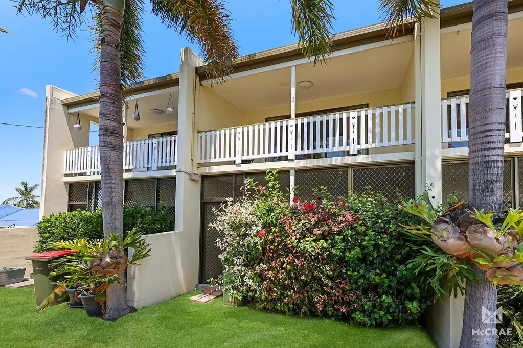 2/60a Herbert Street, Bowen, QLD 4805