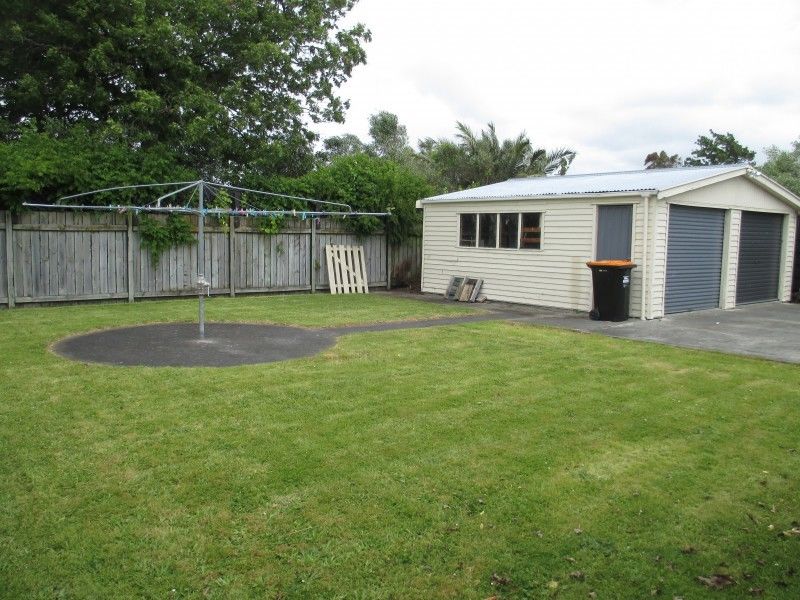 80 Benmore Avenue, Cloverlea, Palmerston North, 3 침실, 1 욕실