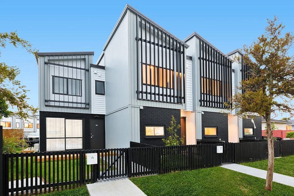 17B Tabitha Crescent, Henderson, Waitakere City, Auckland