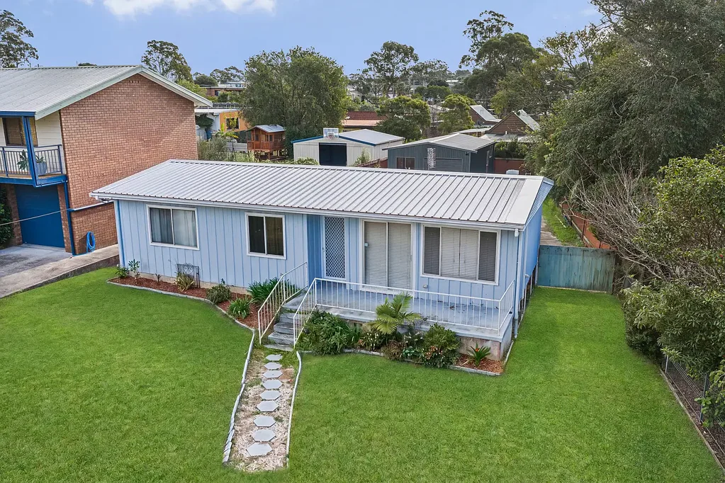 Sanctuary Point 3침실 SIDE ACCESS, MODERN UPDATES & EXCEPTIONAL SHED SPACE