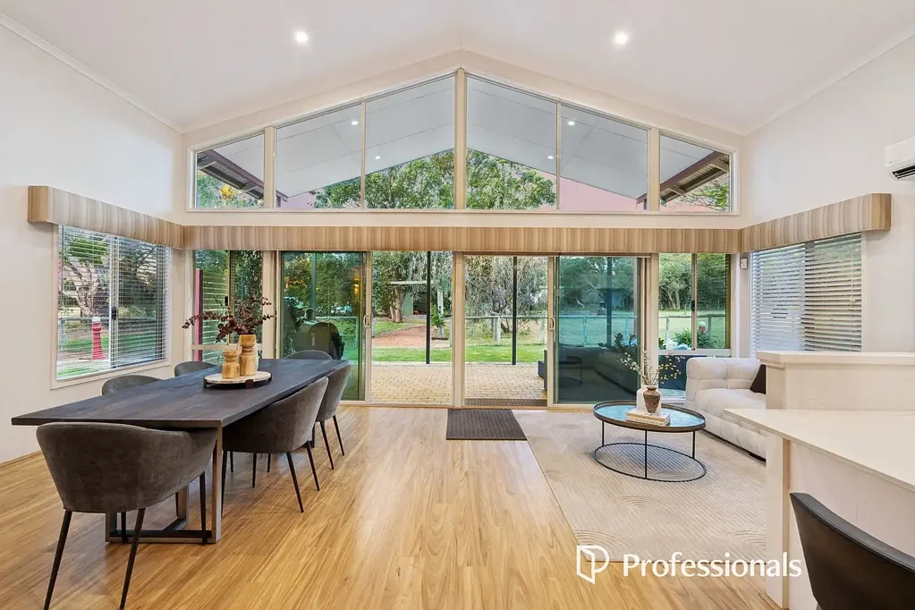 101 Crystal Brook Road, Wattle Grove, WA 6107