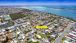 26 Theresa Street, Golden Beach