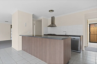 96 Hamish Drive, Tarneit, VIC 3029, 4 Bedrooms, 2 Bathrooms, House