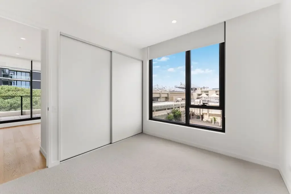 Modern Brand New Apartment in the Heart of Moonee Ponds!