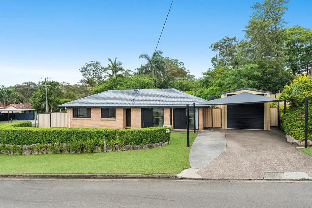 8 Owl Street, Birkdale, QLD 4159