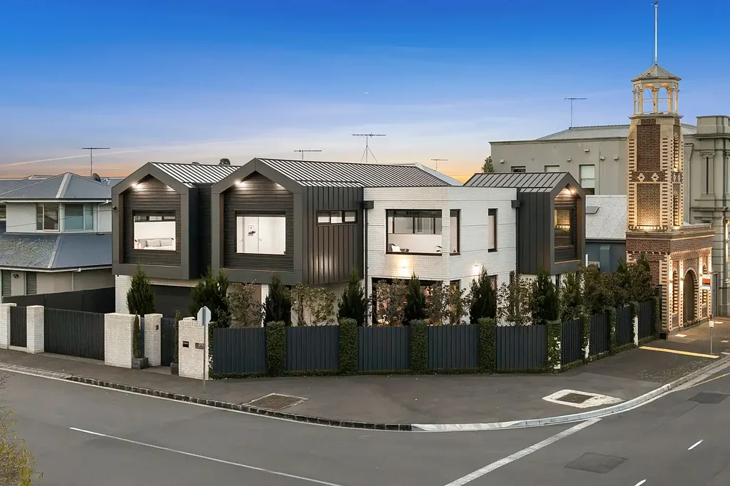 Newtown 4房  Stunning designer residence in prime Newtown location