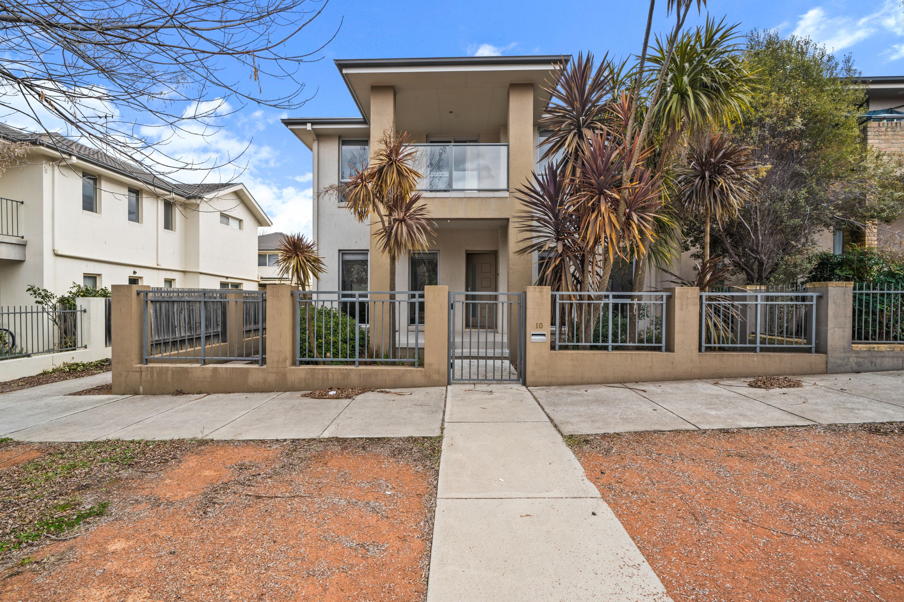 10 DEVLIN ST, GUNGAHLIN ACT 2912, 0 phòng ngủ, 0 phòng tắm, House