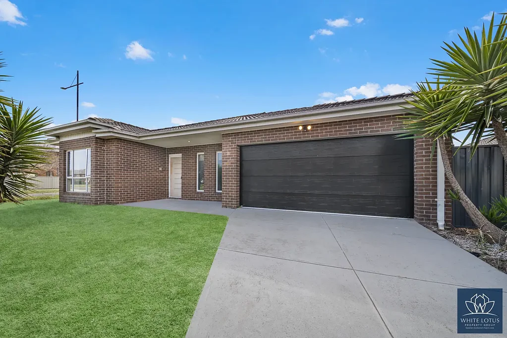 Park-Facing Family Home in a Prime Tarneit Location