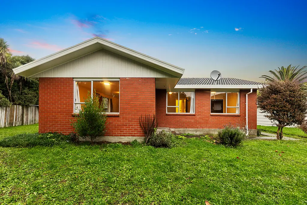 Avondale 3 Bedroom Solid Start, Serious Potential - "As Is, Where Is"