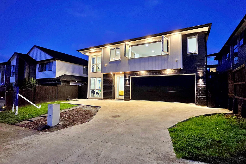 Flat Bush 6 Bedroom You Deserve the Best - Ignore CV, a Must-See!