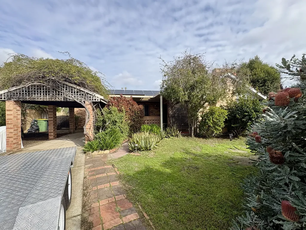 Easy-Care Living & Ultimate Convenience in Thornlie