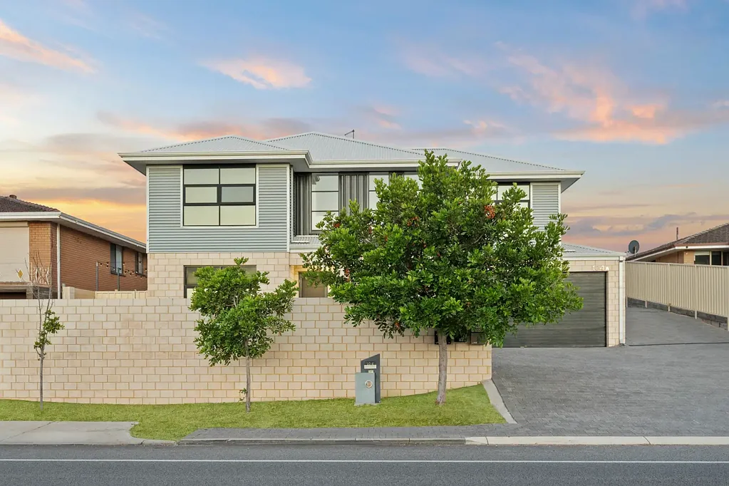 104A Safety Bay Road, Shoalwater, WA 6169