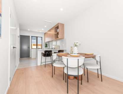 Lot 4/15 Normandy Place, Henderson, Waitakere City, Auckland, 3房, 1浴, 城市屋