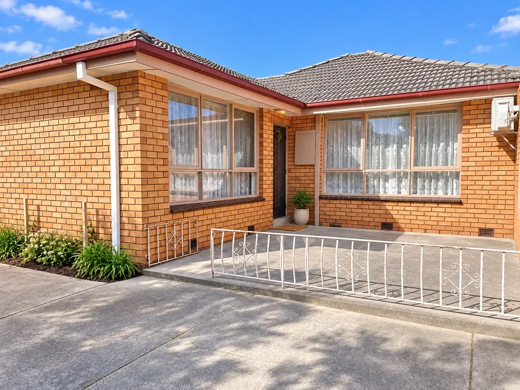 Spacious, Light-Filled Living in a Convenient Carnegie Location