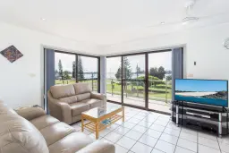 8/12-14 Manning Street, Tuncurry