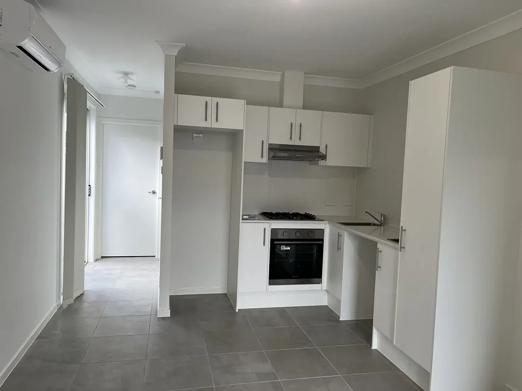 Modern & Low-Maintenance Living in the Heart of Austral