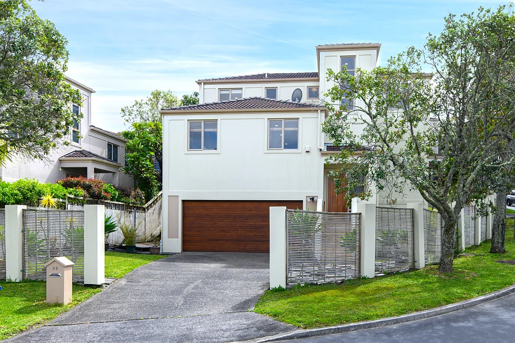 25 Belle Verde Drive, Sunnynook, North Shore City, Auckland