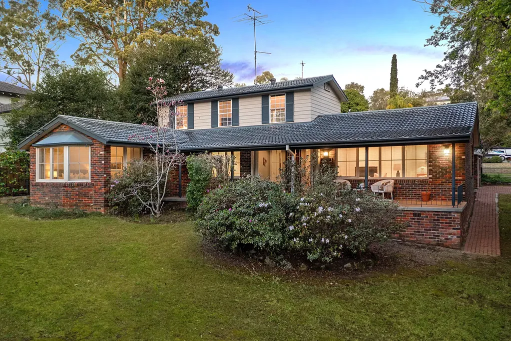 Warrawee 5Kwarto Idyllic lifestyle appeal, spacious family living