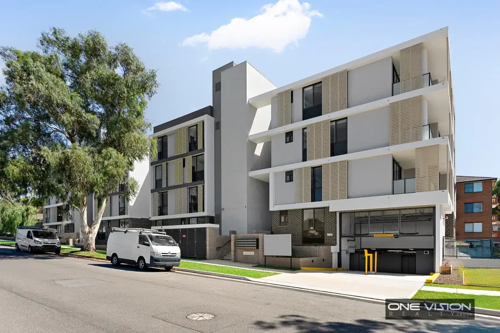 Ground Level Apartment with spacious backyard.