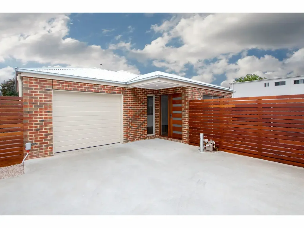 36A Raglan Street, Sale, VIC 3850, 2 slaapkamers, 2 badkamers, Unit