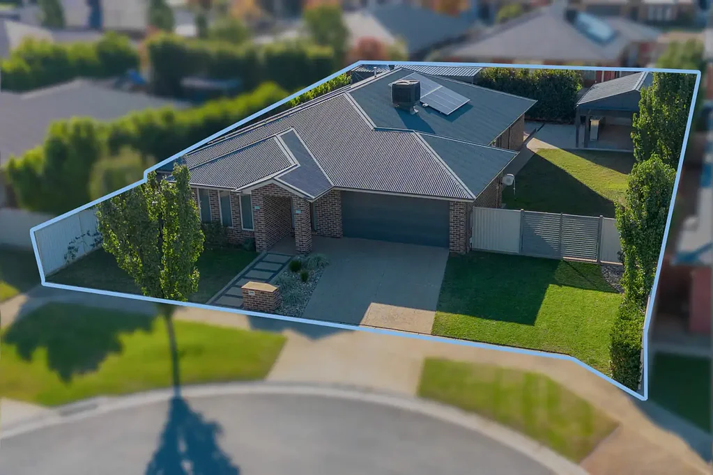 Shepparton 4 Bedroom The Boulevard Estate - A Beautiful Home with updated kitchen - OPEN THIS FRIDAY: 5pm - 5:45pm