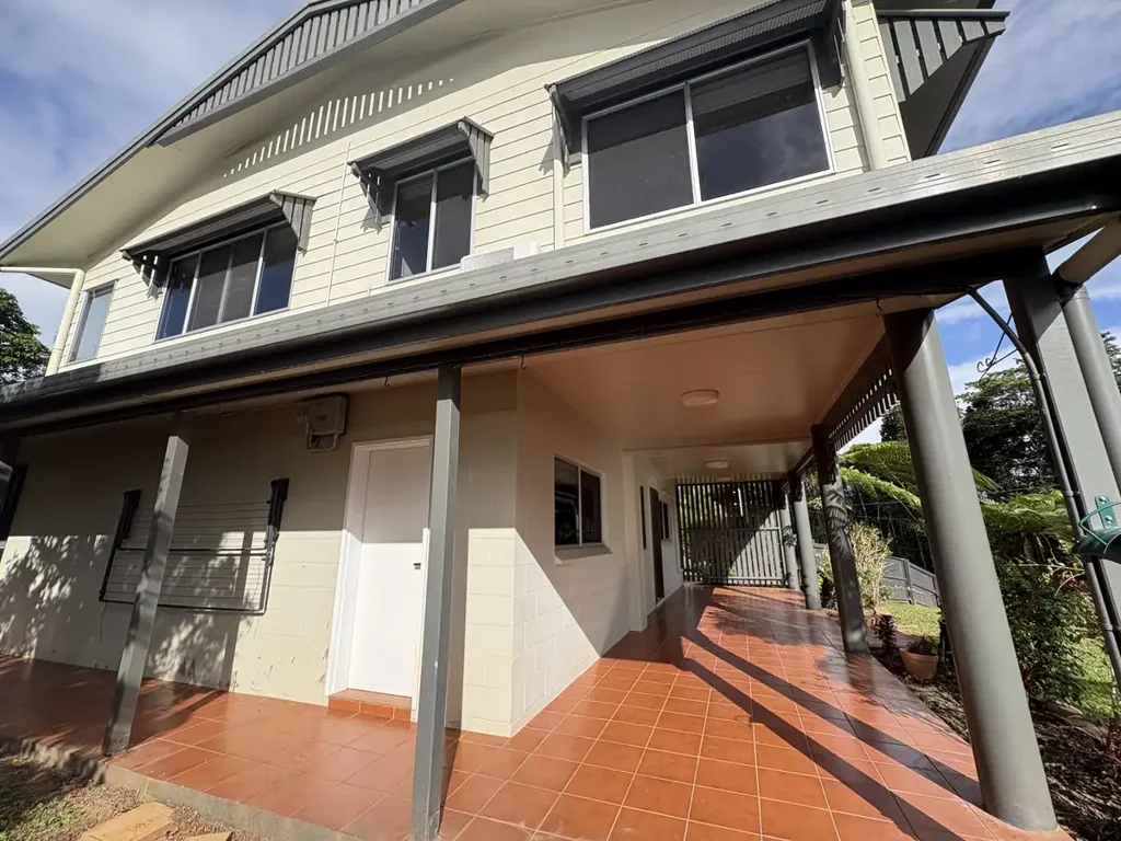 Spacious double story house and self contained granny flat