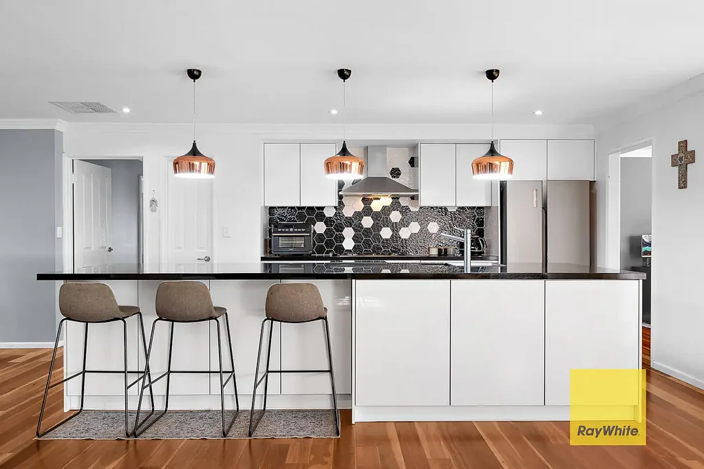 Thornlie 4غرفة نوم Modern Family Living With Space To Entertain