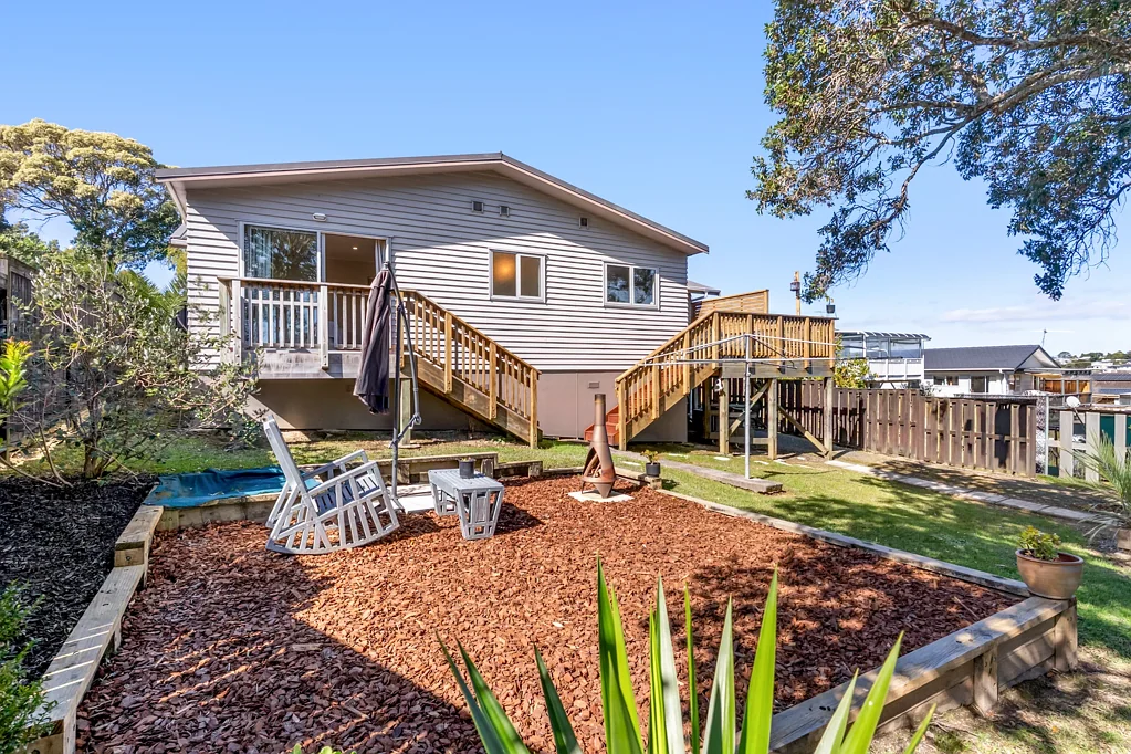 43 Redwood Drive, Massey, Waitakere City, Auckland