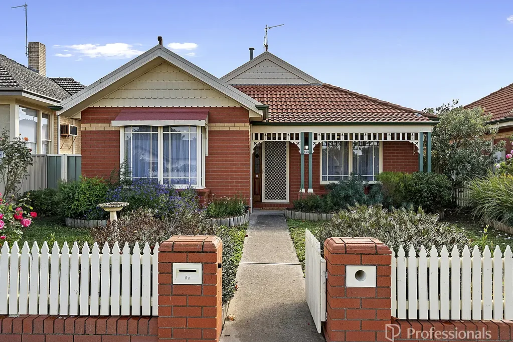 1/25 High Street, Maryborough, VIC 3465