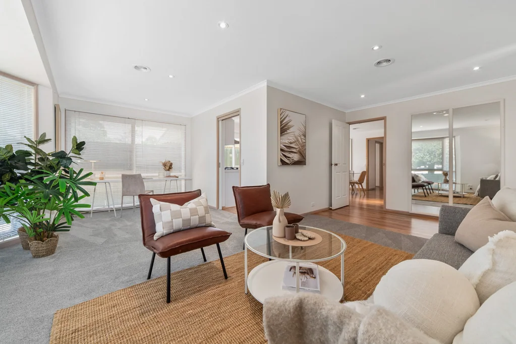 17 Deborah Court, Skye, VIC 3977