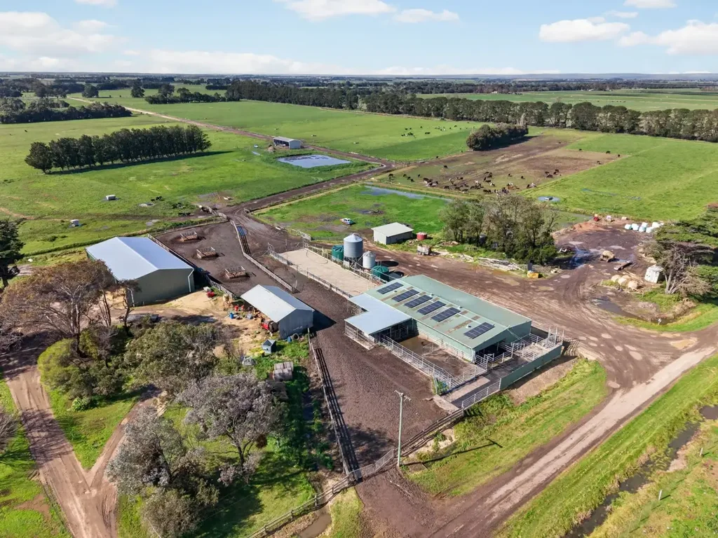 Denison Makuru Farm