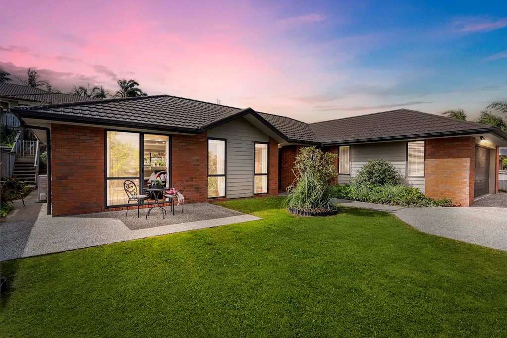 14 Cannon Street, Silverdale, Rodney, Auckland