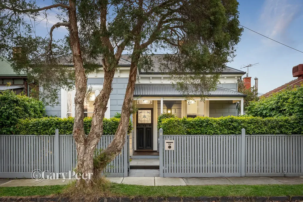 Elsternwick 3 Bedroom Character & charm meet contemporary living