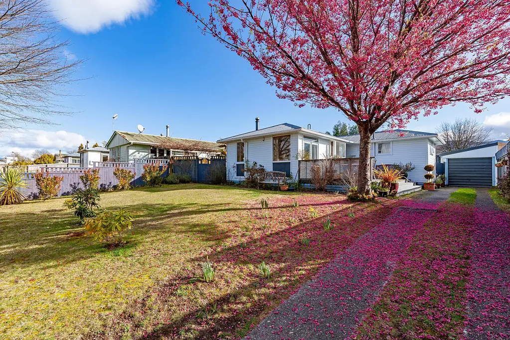 Turangi 2 Bedroom Home Base, Bach or Invest