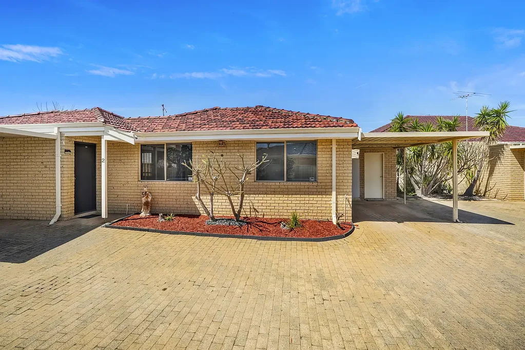 Osborne Park 2 Slaapkamer Easy-Care Living in a Convenient Location with No Strata Fees