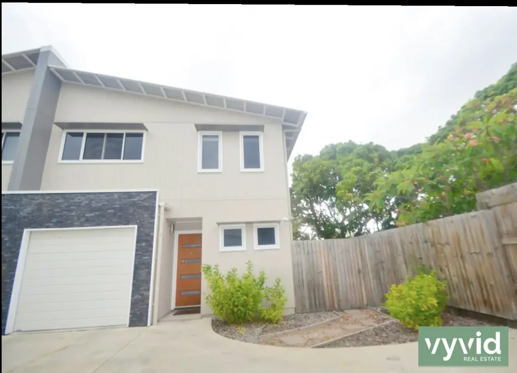 Modern, Low-Maintenance Living in a Convenient Location