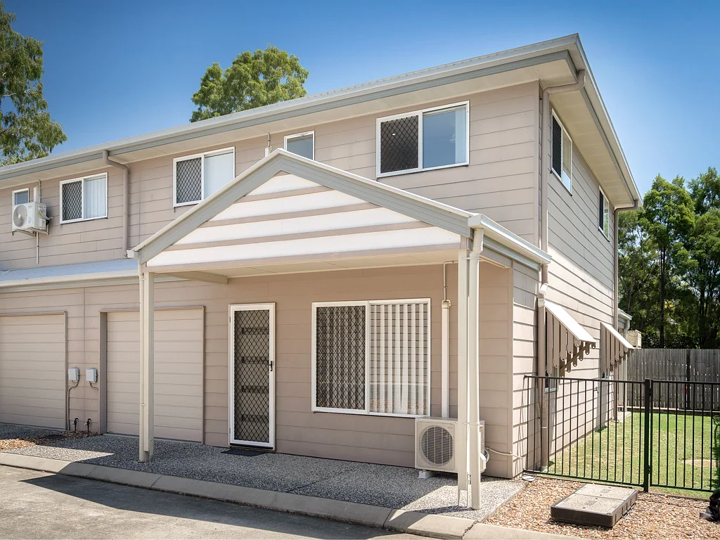 1/10 Creek Street, Bundamba, QLD 4304
