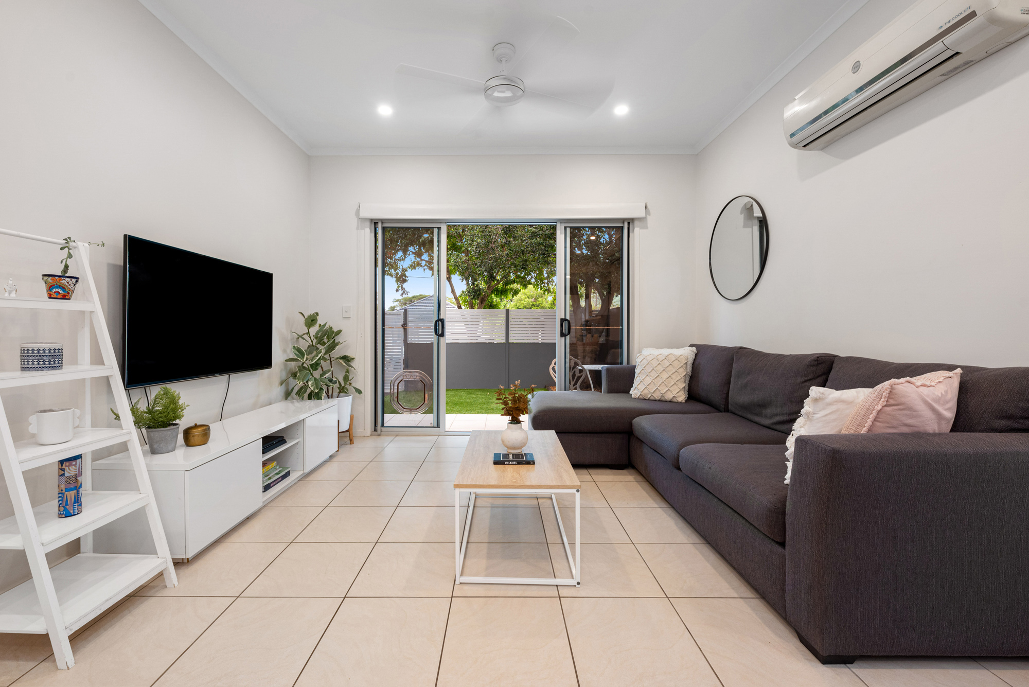 119 BARINGA ST, MORNINGSIDE QLD 4170, 0 habitaciones, 0 baños, Townhouse