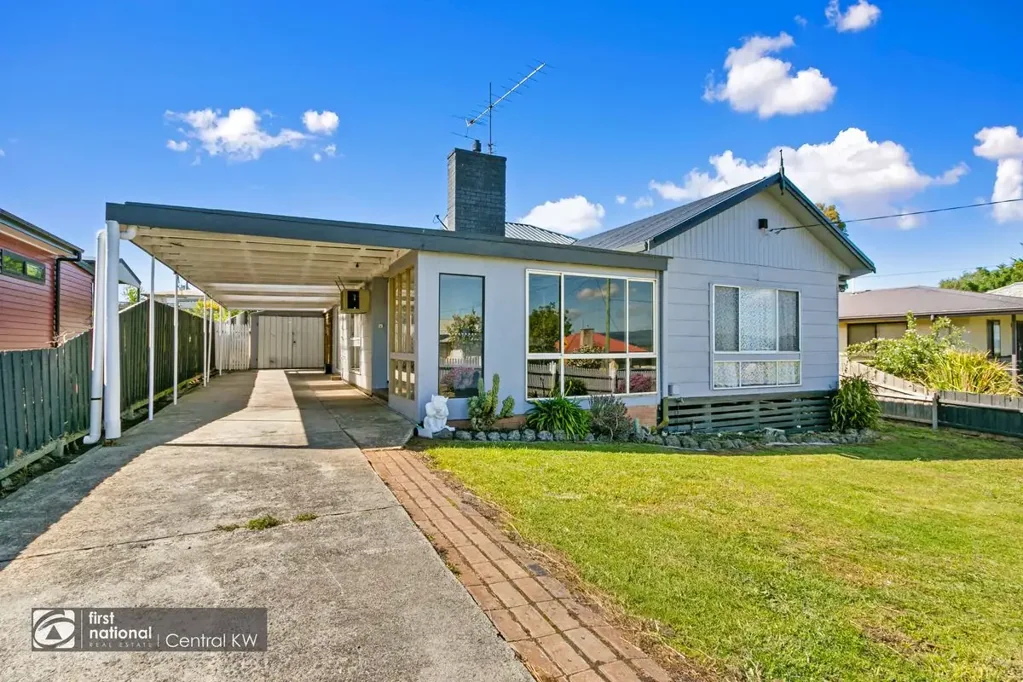 26 Hyland Street, Morwell, VIC 3840