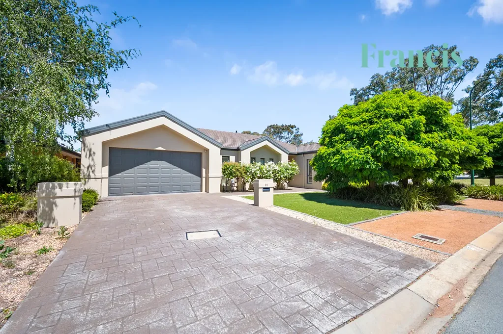 21 Bondfield Street, Gungahlin, ACT 2912