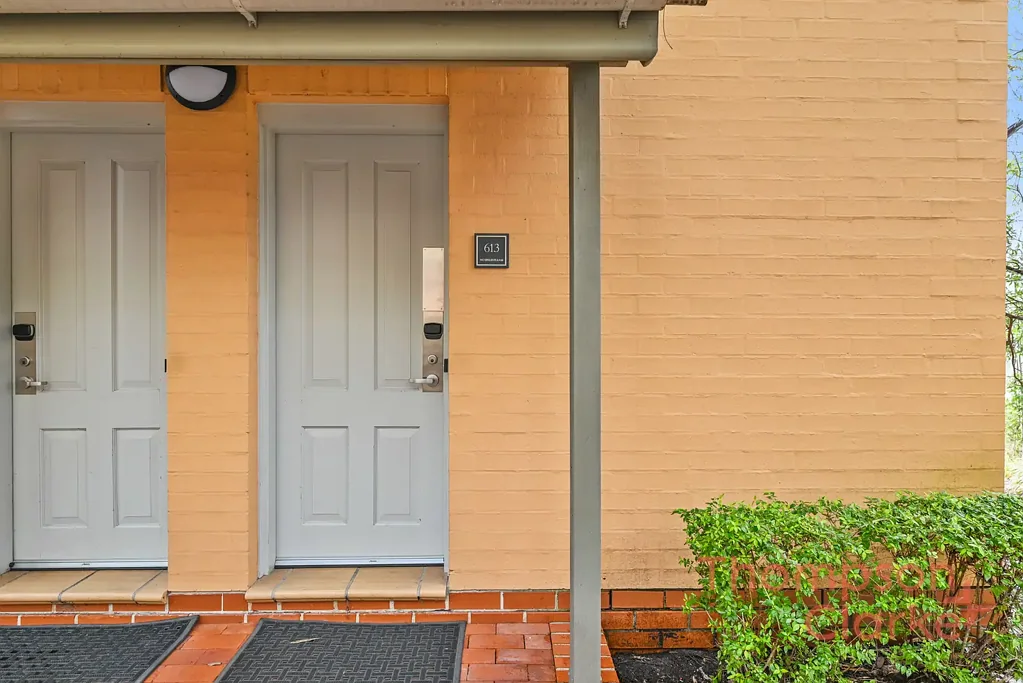 Pokolbin 2ਬੈੱਡਰੂਮ 🌿 Stylish Bushland Retreat with Spacious Living & Resort-Style Convenience