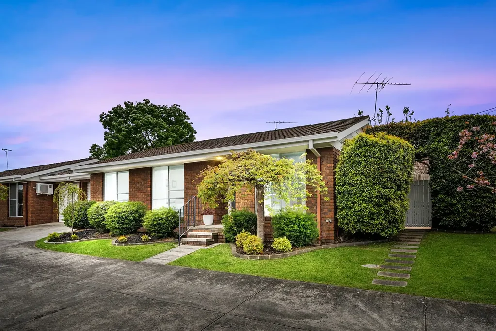 Highton 2कमरा A Wonderful Opportunity in Sought-After Highton