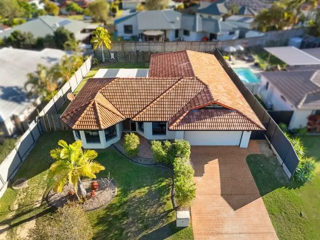 Spacious Family Home, Victoria Point
