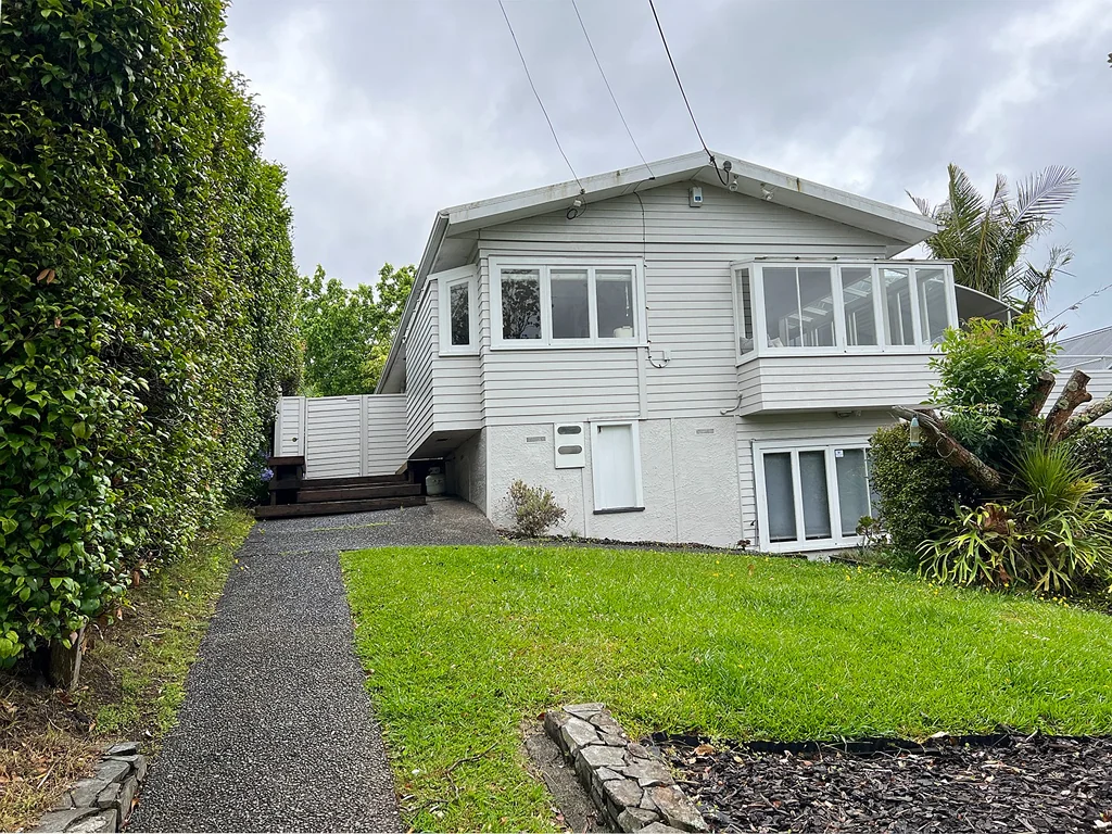 15 Montana Avenue, Murrays Bay