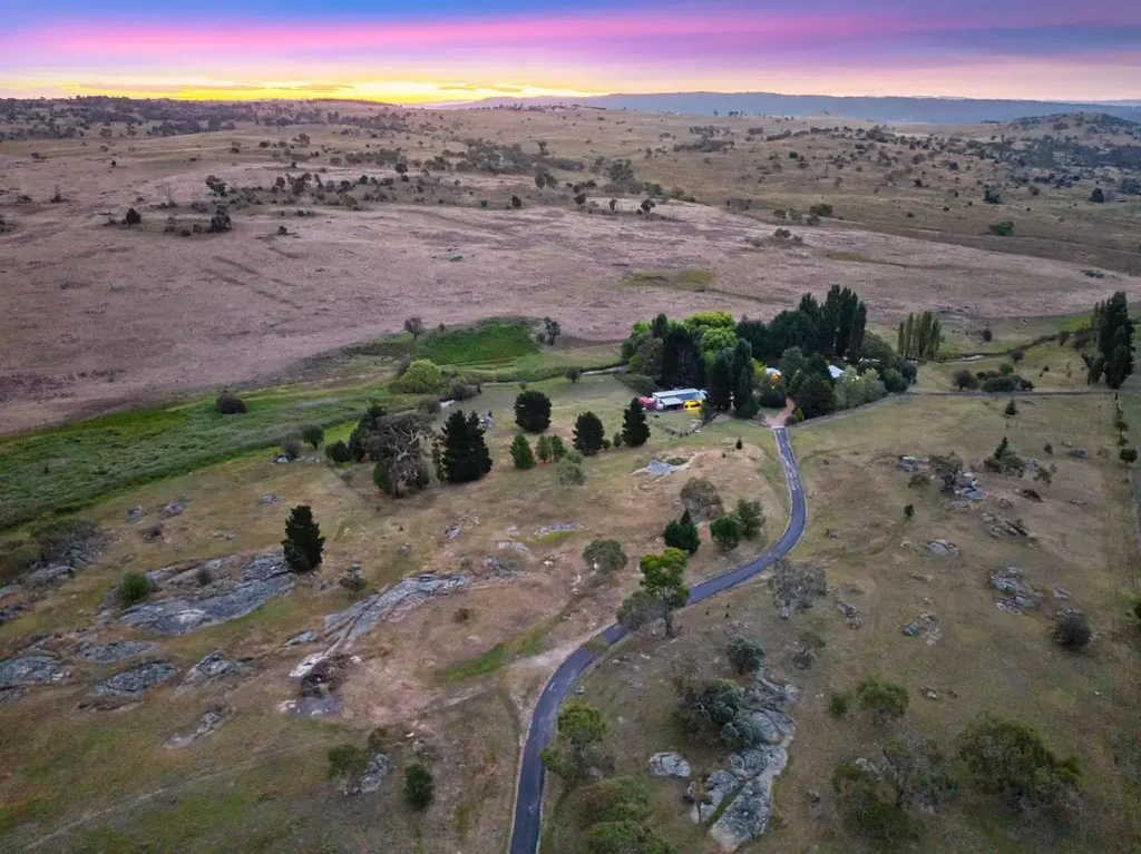 Berridale 5房  Enchanting Blend of History and Natural Beauty
